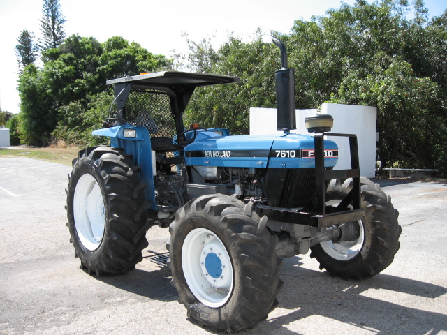 New Holland 7610S